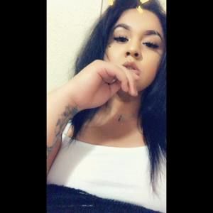 Meet your Posher, Abigail